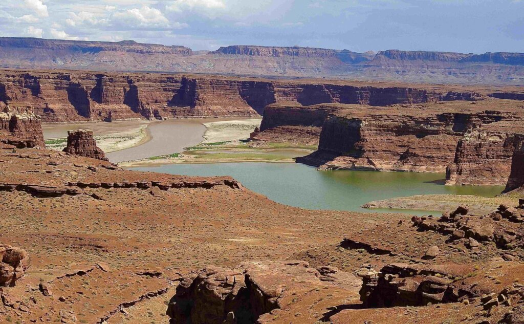 GREEN RIVER, UNO DE LOS AFLUENTES PRINCIPALES DEL río Colorado 