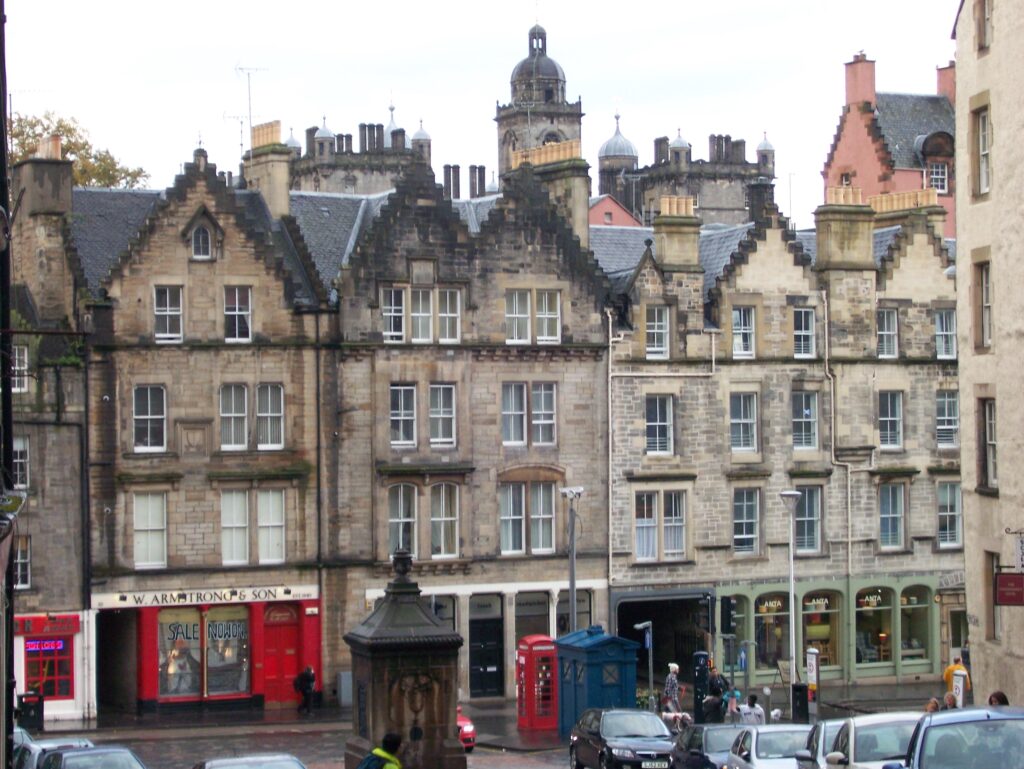 Edimburgo un viaje en el tiempo que te transporta al medievo