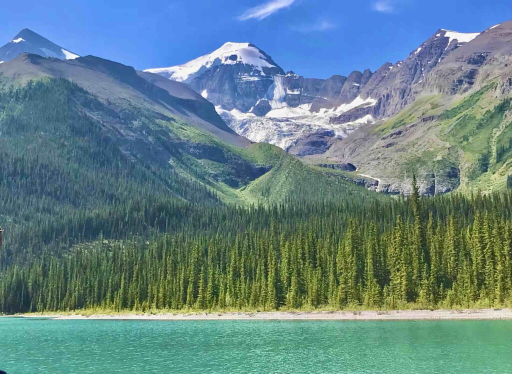 Maligne Lake