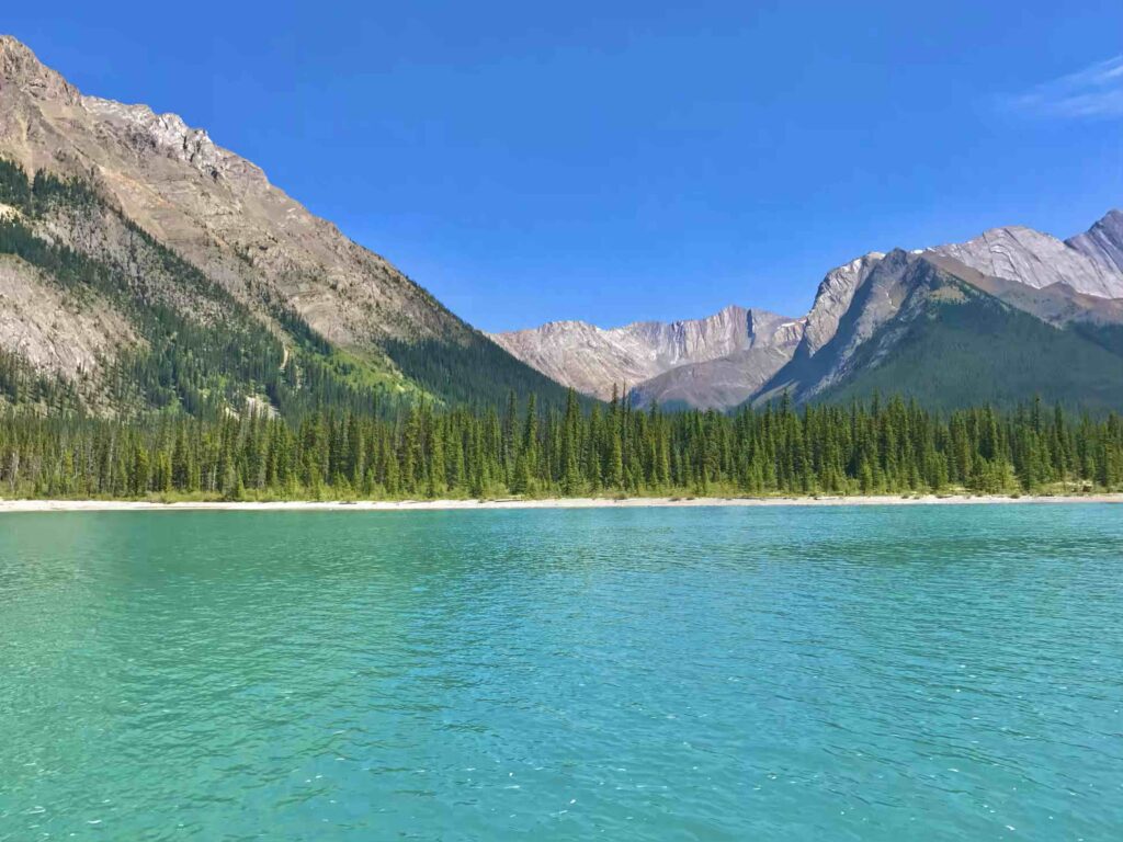 Maligne Lake