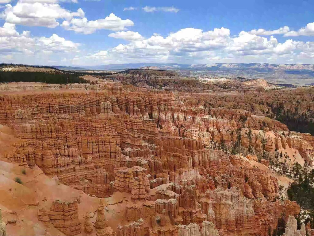 Vista del anfiteatro desde el mirador "Inspiration Point"