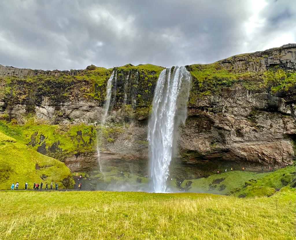 ISLANDIA: entre el fuego y el hielo 